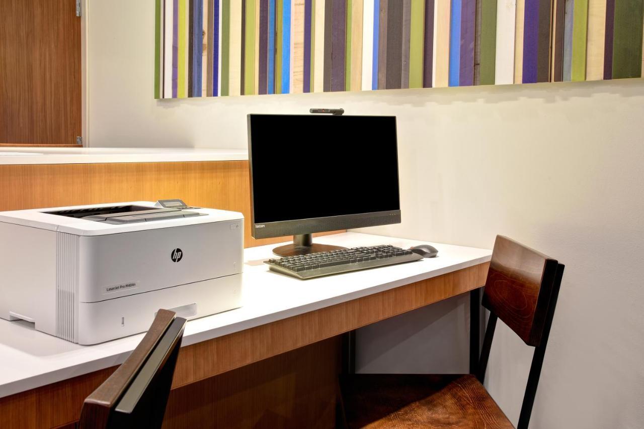 Holiday Inn Express & Suites - Ottawa By Ihg Eksteriør bilde