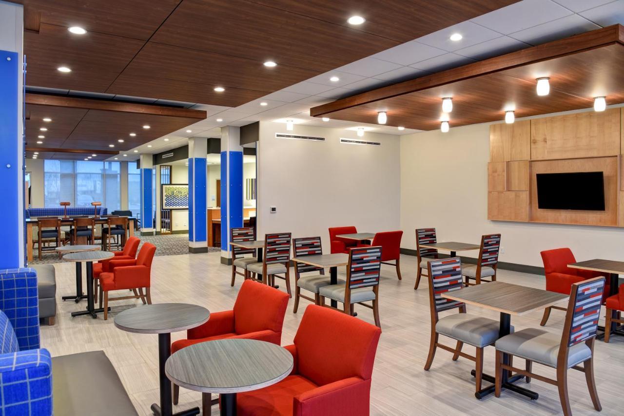 Holiday Inn Express & Suites - Ottawa By Ihg Eksteriør bilde